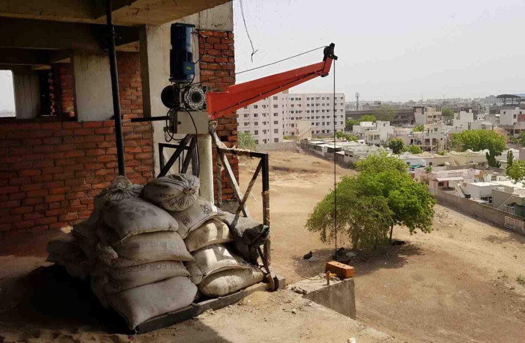 mini crane